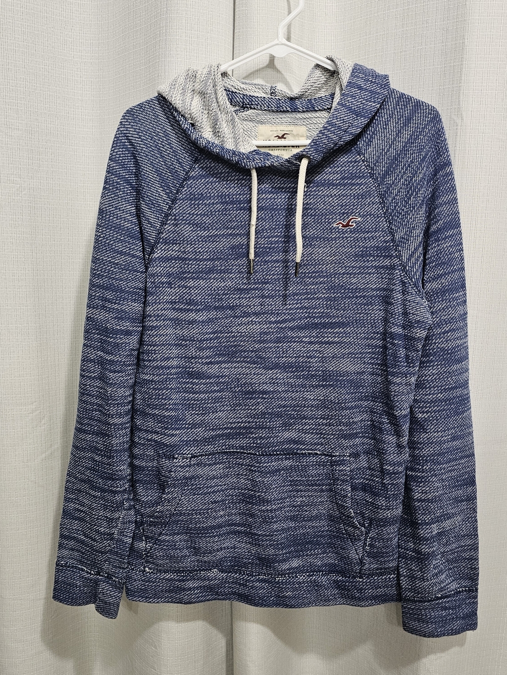 Hollister Men's Blue Hooded Knit Pullover Sweater - Coastal Casual Y2K